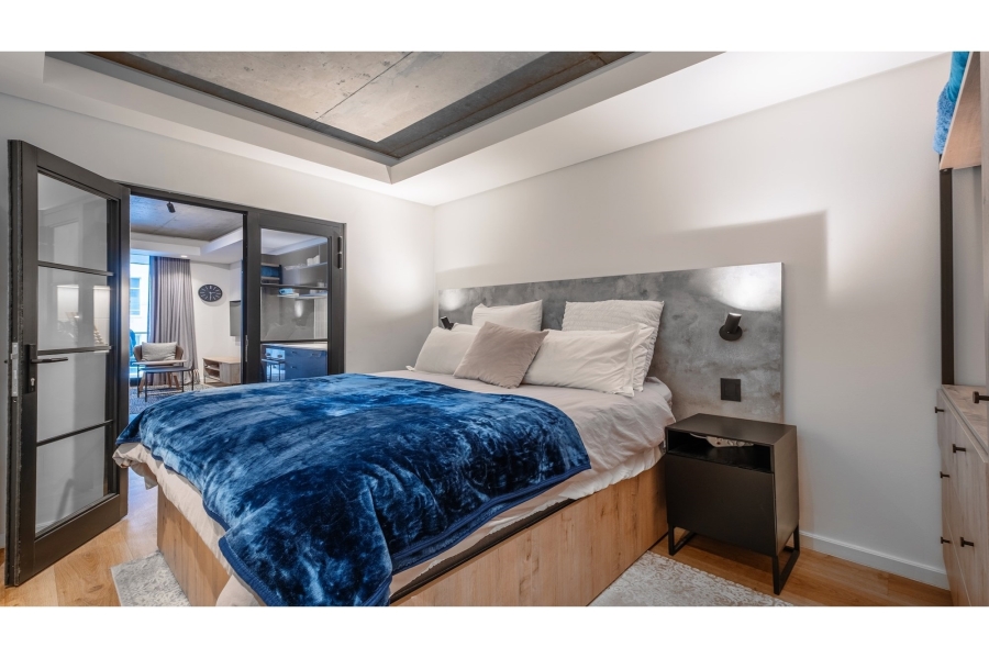 To Let 1 Bedroom Property for Rent in Sea Point Western Cape